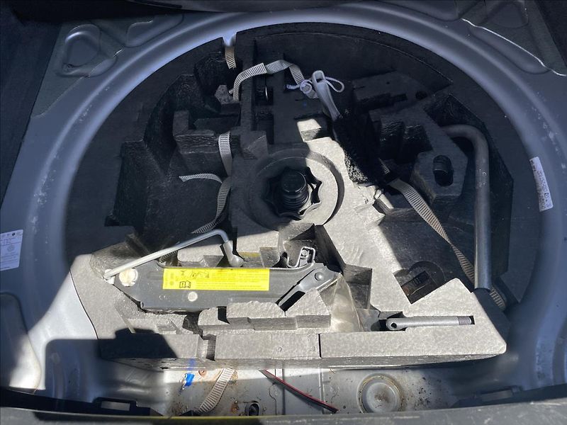 Audi A3 2,0 TDi 103kW*S-line*servis - fotka 38 z 47