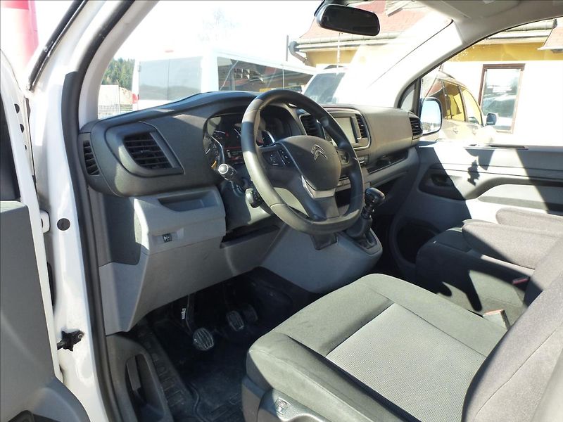 Citroën SpaceTourer 1,5 BHDI L2 Long 8míst TZ klim - fotka 17 z 49