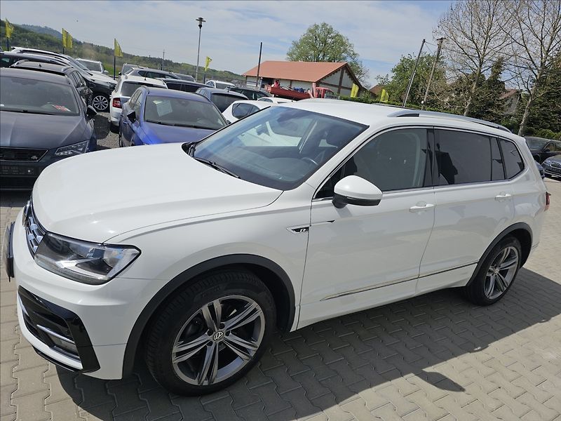 Volkswagen Tiguan Allspace 2,0 TDi R LINE DSG  4X4 NAVI - fotka 10 z 45