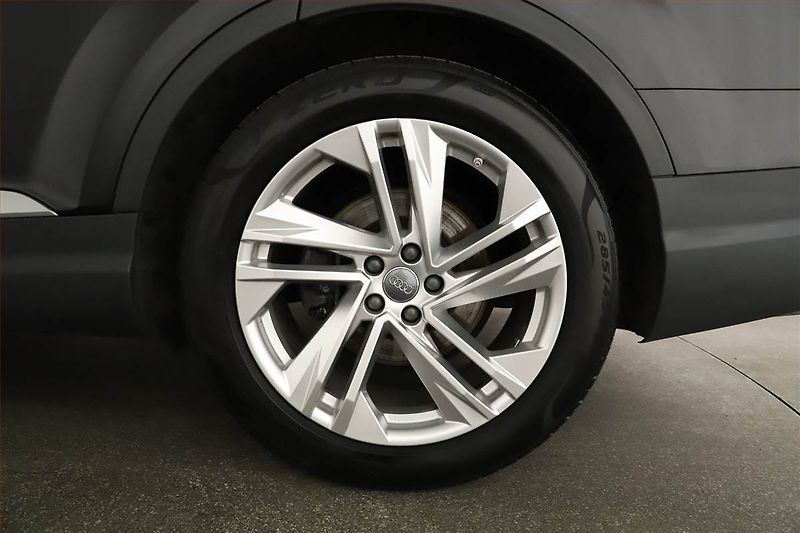 Audi Q7 (2018) S-Line 50 TDI - fotka 23 z 23