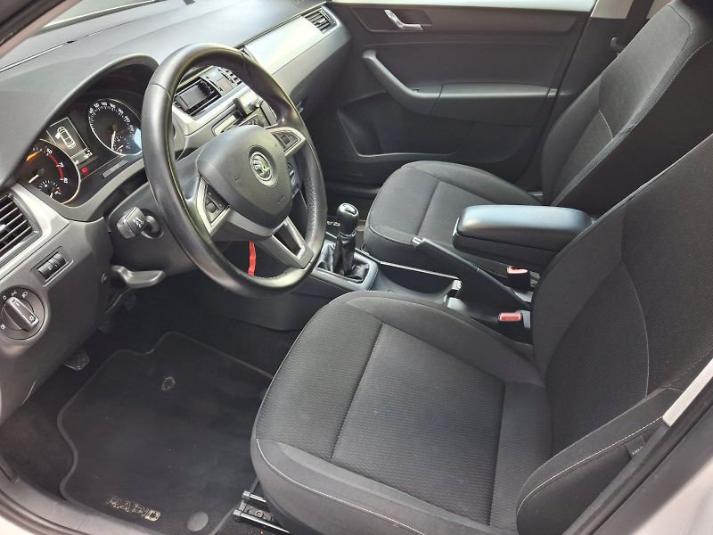 Škoda Rapid (2015) Ambition Plus 1,2TSi 66kW - fotka 6 z 31