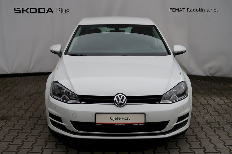 Volkswagen Golf (2016) COMFORTLINE 1,2 TSI 81 kW DSG - fotka 4 z 29