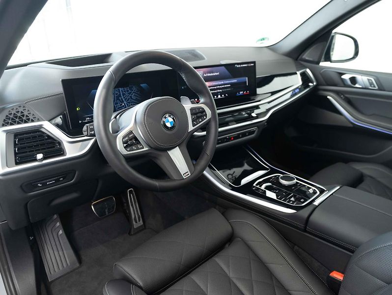 BMW X5 xDrive30d - fotka 11 z 24