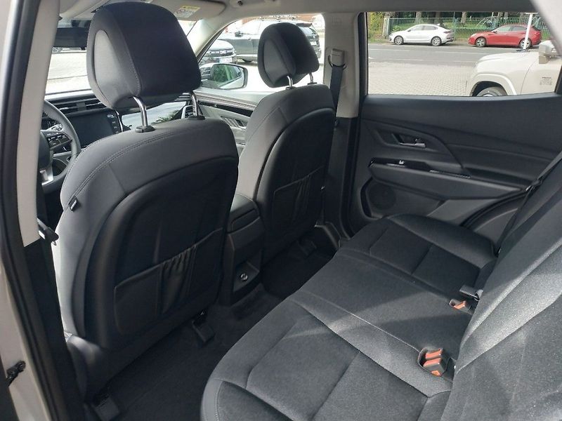 KGM Korando 1.5T, SMART,2WD, MT, SKLADEM - fotka 12 z 25