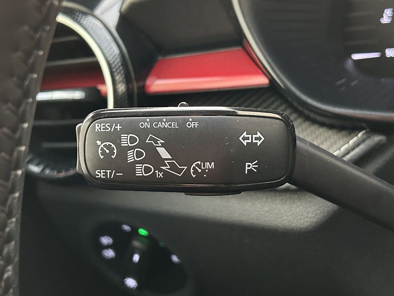 Škoda Fabia 1.5 TSI Monte Carlo - fotka 22 z 29