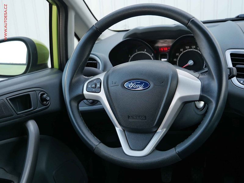 Ford Fiesta (2010) 1.25i, ČR, Trend, AC - fotka 11 z 15
