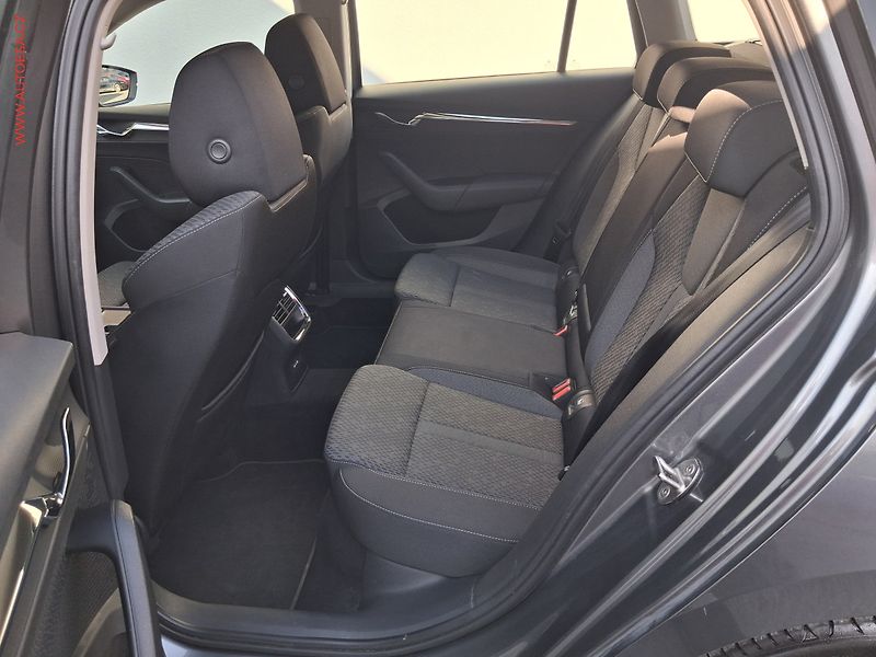 Škoda Octavia (2022) 2.0 TDi 4x4, Style, DSG, TZ - fotka 10 z 17