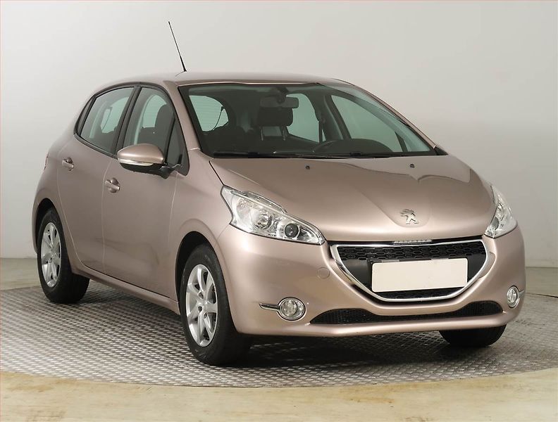 Peugeot 208 (2014) 1.2 PureTech, ČR,1.maj - fotografie inzerátu