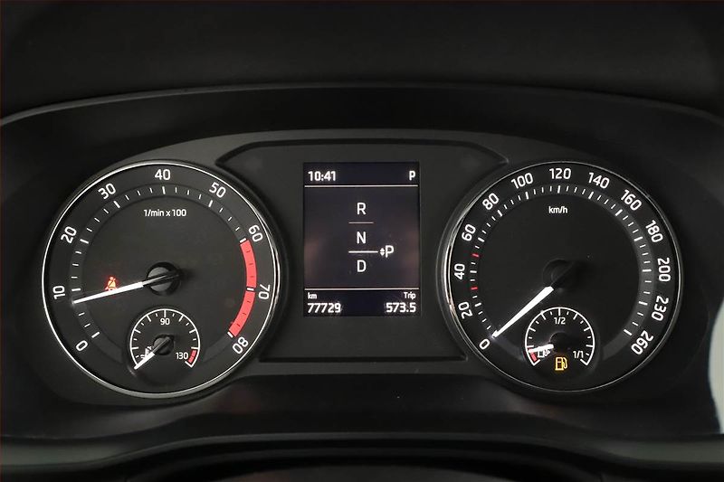 Škoda Octavia (2021) 1.5 TSI e-tec, Automat - fotka 13 z 16