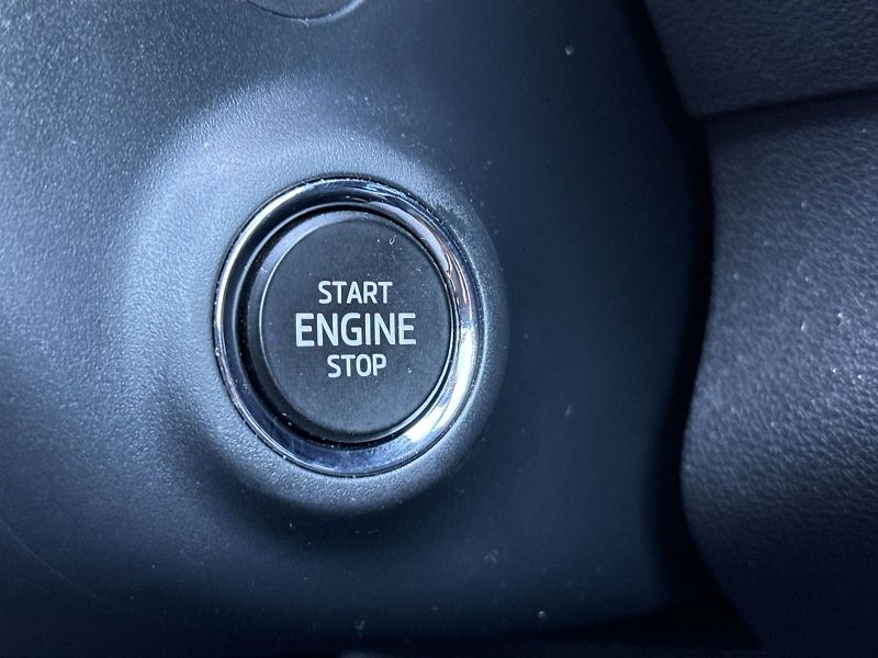 Škoda Karoq (2023) 1.5 TSI Ambition - fotka 23 z 30
