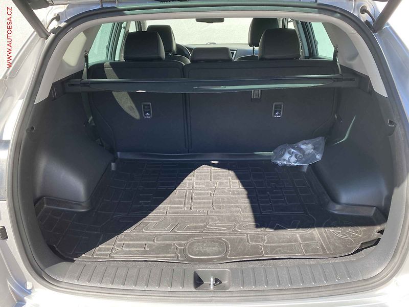 Hyundai Tucson (2017) 2.0CRDi 4x4, 1.maj,ČR - fotka 7 z 21