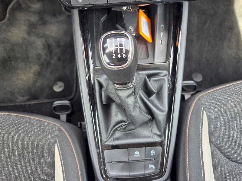 Škoda Scala (2025) Top Selection 1.0 TSI 85 kW 6° - fotka 26 z 33
