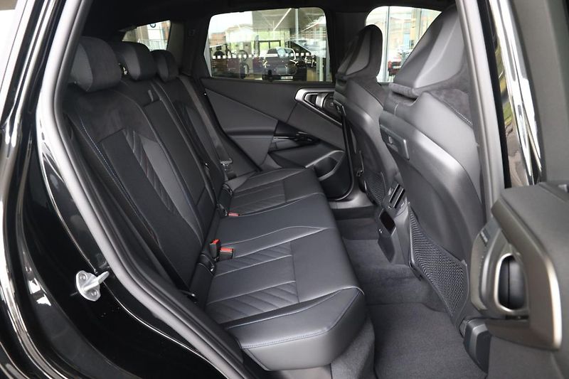 BMW X3 xDrive 40d - fotka 6 z 18