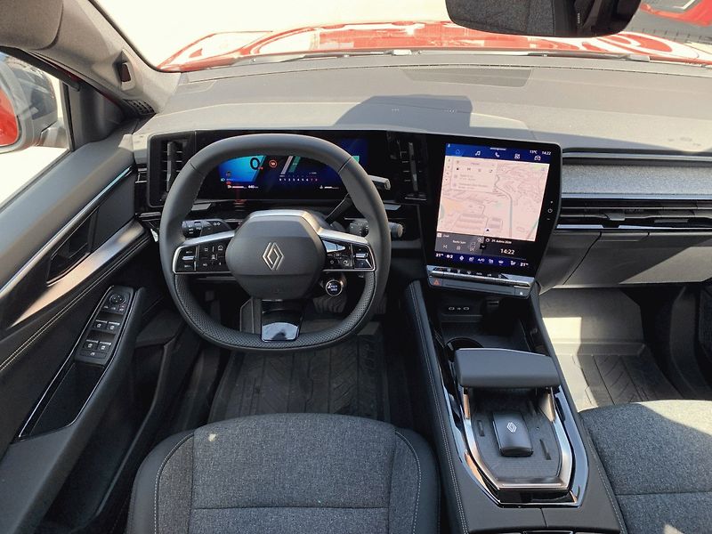 Renault Austral (2026) Techno mild hybrid 150 auto - fotka 13 z 18