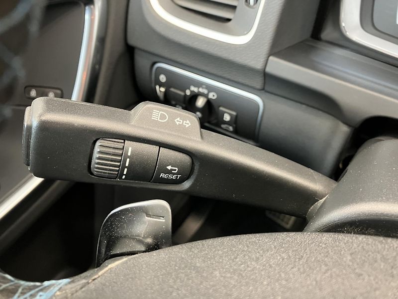 Volvo V60 POLESTAR Limited Edition, ČR - fotka 19 z 39
