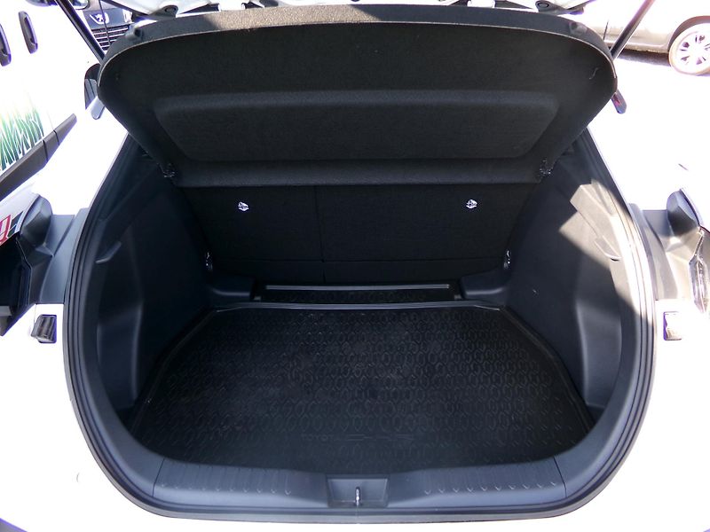 Toyota C-HR STYLE 1,8 HEV 103kW AT - fotka 5 z 15