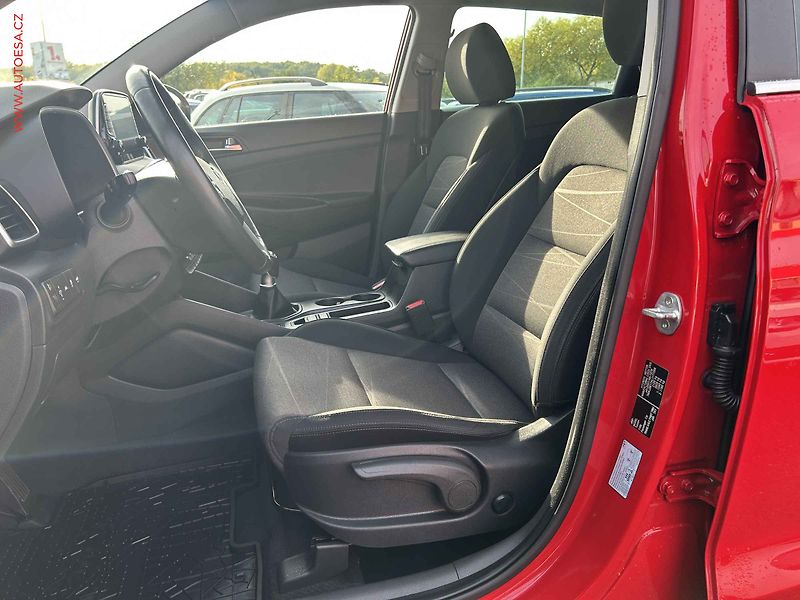 Hyundai Tucson (2020) 1.6 CRDi, ČR - fotka 9 z 17