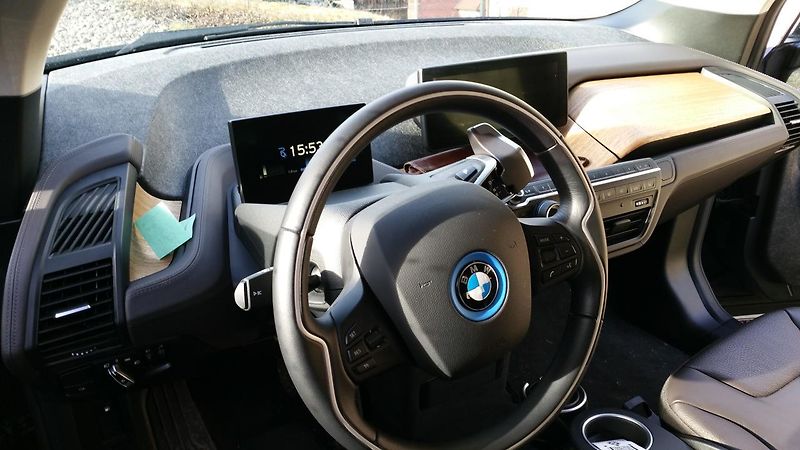 ZKUŠENOSTI UŽIVATELE: BMW i3 BEV
