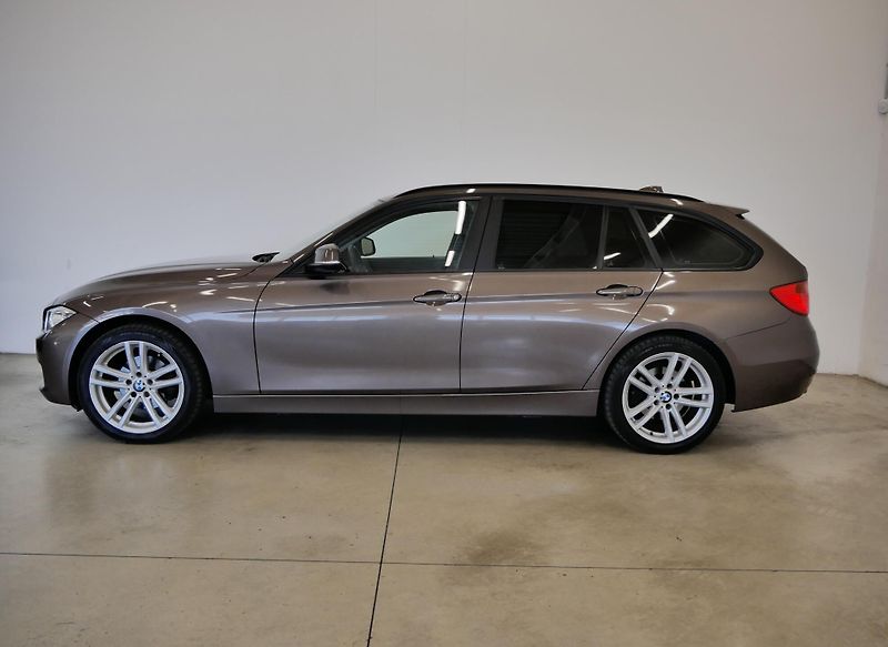 BMW Řada 3 - fotka 3 z 25