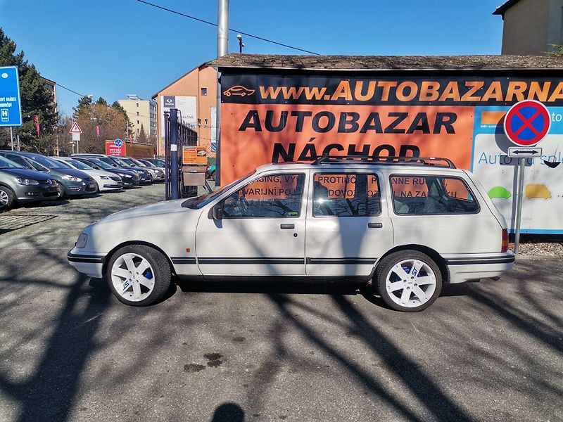 Ford Sierra (1991) 2.0i 74kw CLX Kombi - fotka 32 z 33