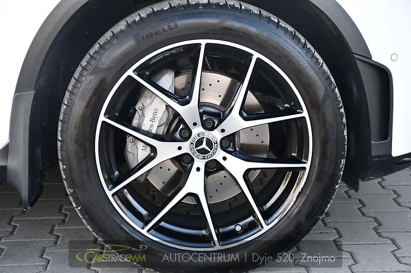 Mercedes-Benz GLC 220d 4M AMG+ TAŽNÉ - fotka 12 z 51