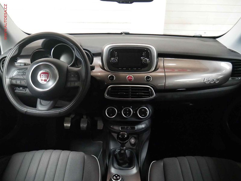 Fiat 500X (2015) 1.4T, ČR, Výhřev sed., park. - fotka 8 z 22