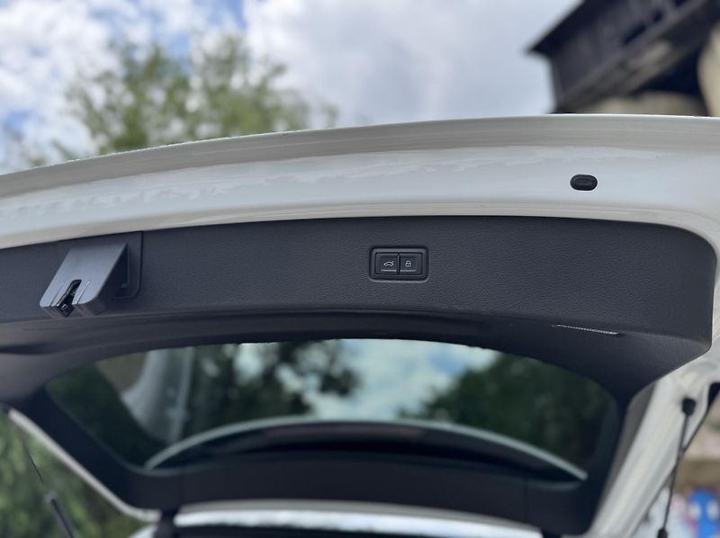 Audi Q7 3.0 TDI HNĚDÁ KŮŽE MAX - fotka 49 z 49