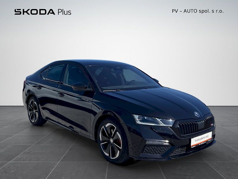 Škoda Octavia (2023) 2.0 TDI 147kW DSG 4x4 RS - fotka 25 z 35