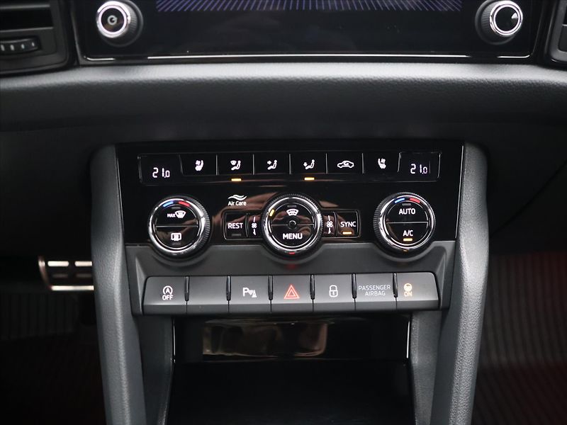 Škoda Kodiaq 2,0 TSI RS 180kW DSG 4x4 DPH - fotka 21 z 32