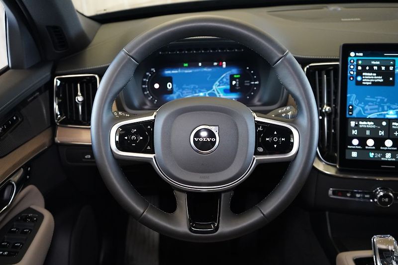 Volvo XC90 T8 PLUS Bright, Ventilace, 360 - fotka 24 z 49