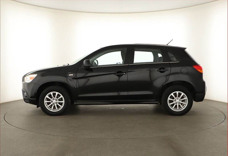 Mitsubishi ASX (2012) 1.8 DI-D MIVEC, 4X4, Tempomat - fotka 3 z 17