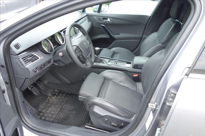 Peugeot 508 2,0 BHDi 110KW,ČR,S&S ALLURE. - fotka 10 z 36