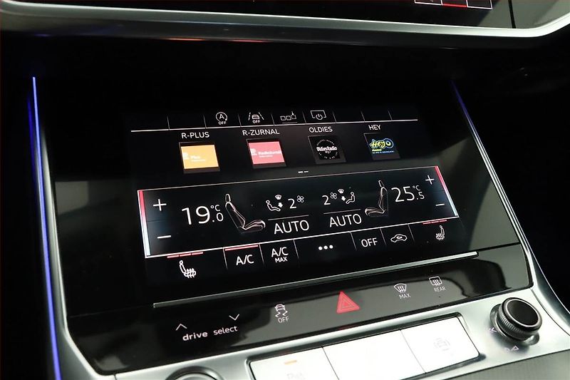 Audi A6 (2020) 50 TDI - fotka 14 z 19