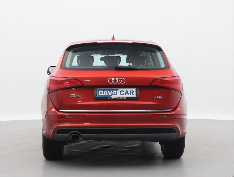Audi Q5 2,0 TDI 140kW quattro S-Line - fotka 6 z 33