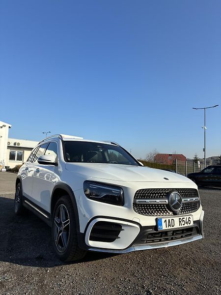 Mercedes-Benz GLB (2024) 200d 4MATIC - fotka 2 z 14