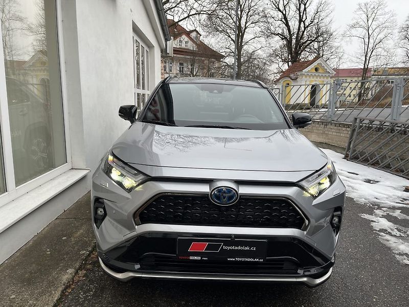 Toyota RAV4 2.5 TNGA PHEV Executive JBL - fotka 2 z 28