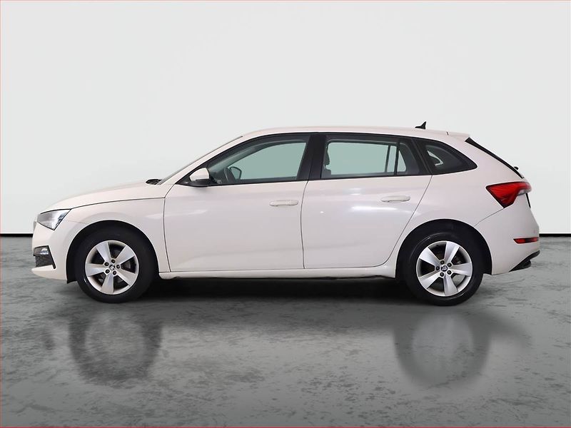 Škoda Scala (2019) Ambition 1.6 TDI, Serv.kniha - fotka 3 z 20