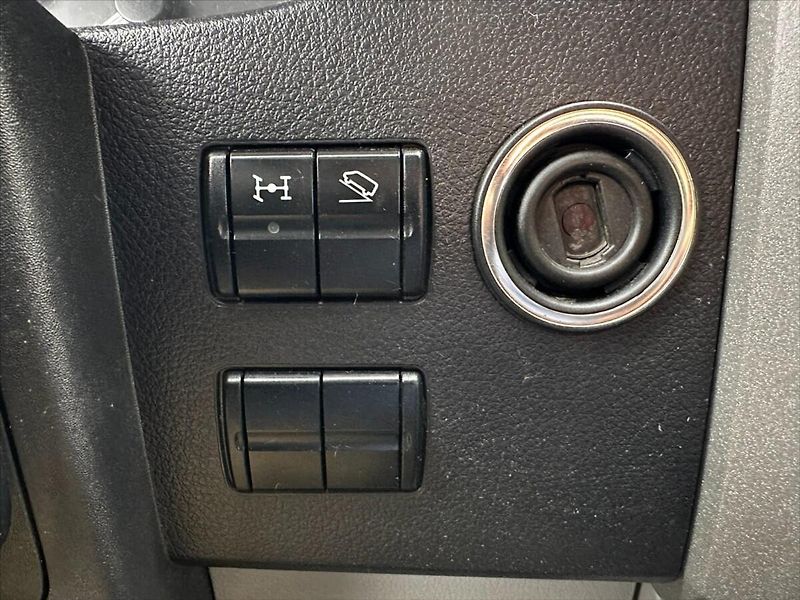 Mercedes-Benz Sprinter 2,1 516cdi 4X4 HMOTNOST 5t - fotka 23 z 34