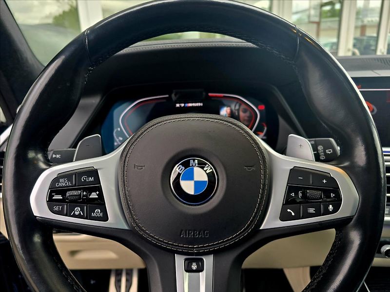 BMW X7 4,4 i 7MÍST TOP KOMPLET VÝBAVA - fotka 19 z 37