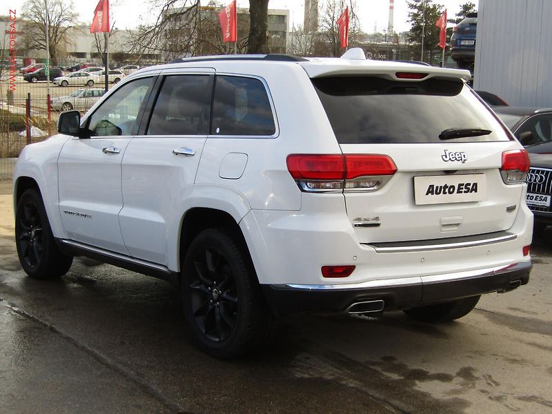Jeep Grand Cherokee (2016) 3.0 CRD 4WD, ČR, Summit, AT - fotka 6 z 21