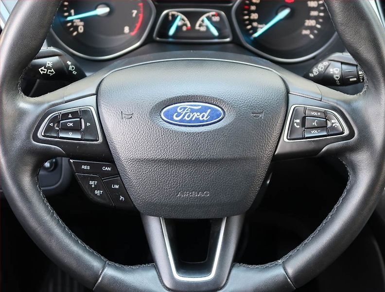 Ford Kuga (2019) 1.5 EcoBoost, ČR,1.maj - fotka 16 z 19