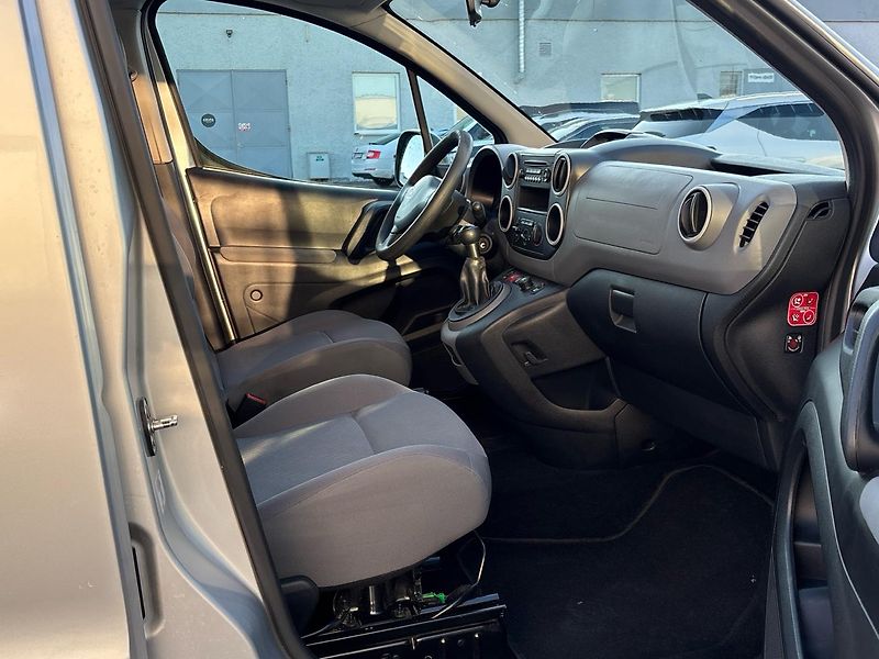 Peugeot Partner Tepee Access - fotka 9 z 20