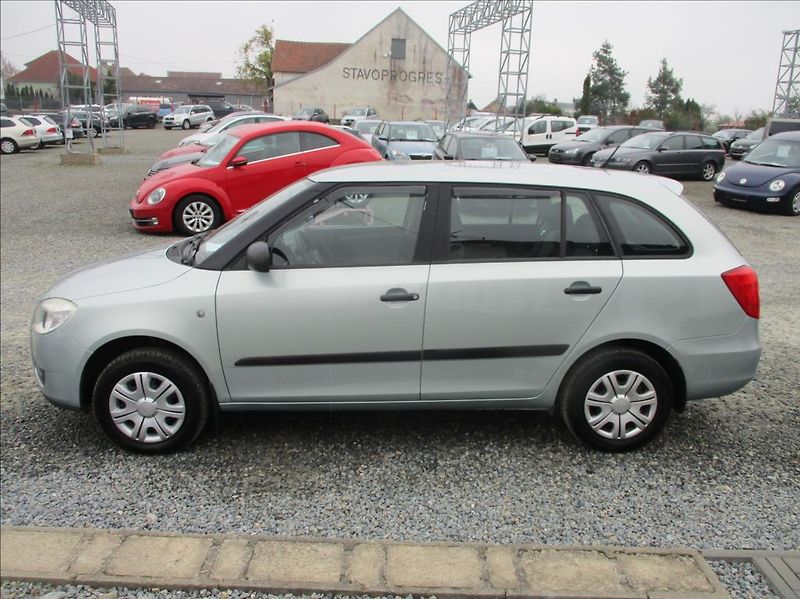 Škoda Fabia 1,4 i 16V, klima, ABS, ESP, - fotka 8 z 32