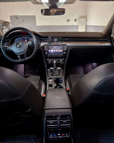 Volkswagen Passat (2017) Volkswagen Passat,2.0TDI 176kw - fotka 8 z 8