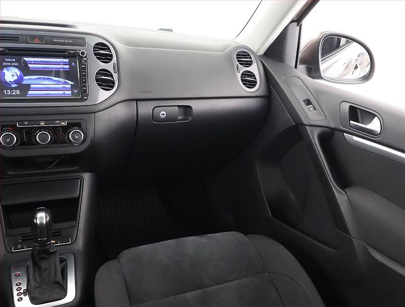 Volkswagen Tiguan (2012) Sport 2.0 TDI, 4X4, Automat - fotka 8 z 24