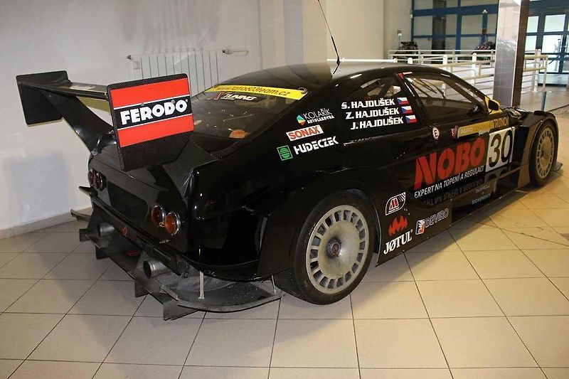 Ecorra Sport V8 dodnes budí úctu
