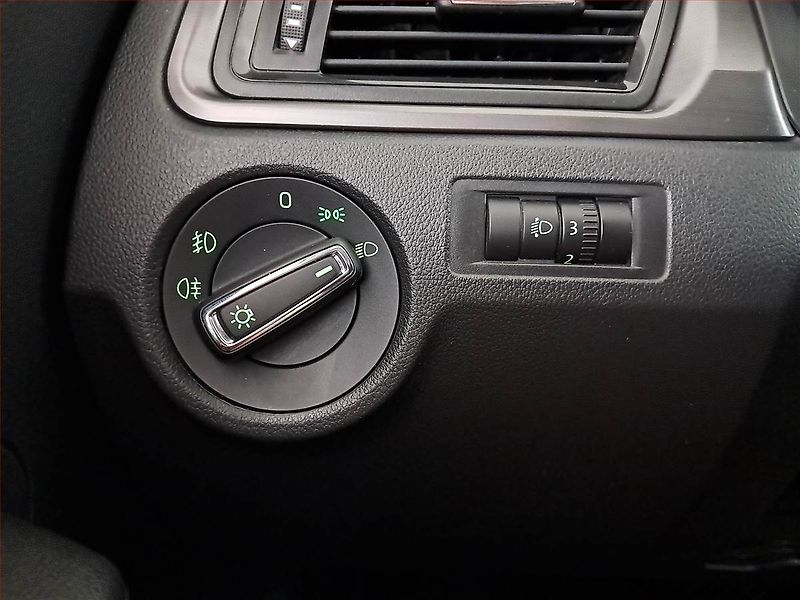 Škoda Rapid (2016) Spaceback 1.4 TDI, Automat - fotka 19 z 19