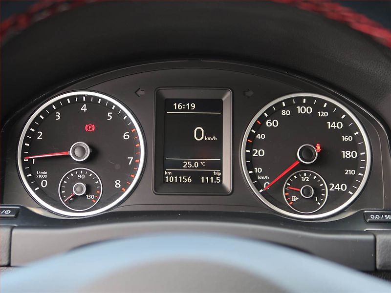Volkswagen Tiguan (2012) 1.4 TSI, 4X4, Navi, Tempomat - fotka 11 z 17