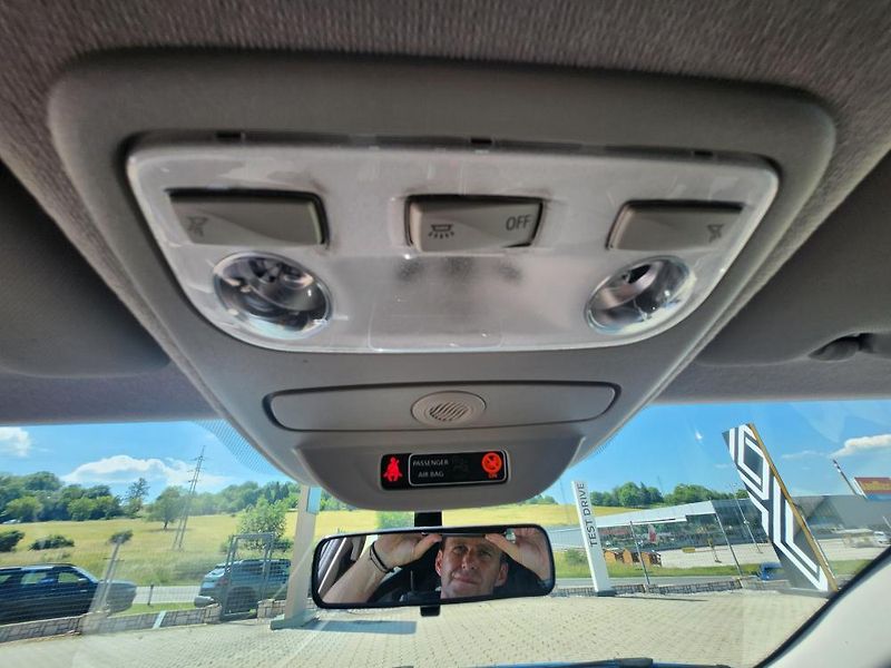 Renault Clio - fotka 16 z 26