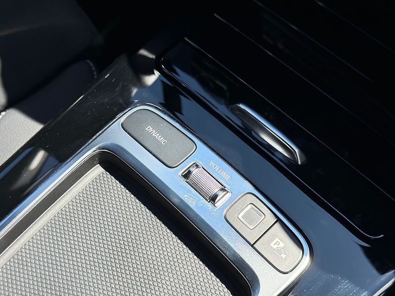 Mercedes-Benz CLA e Shooting Brake s hybridní te - fotka 29 z 37